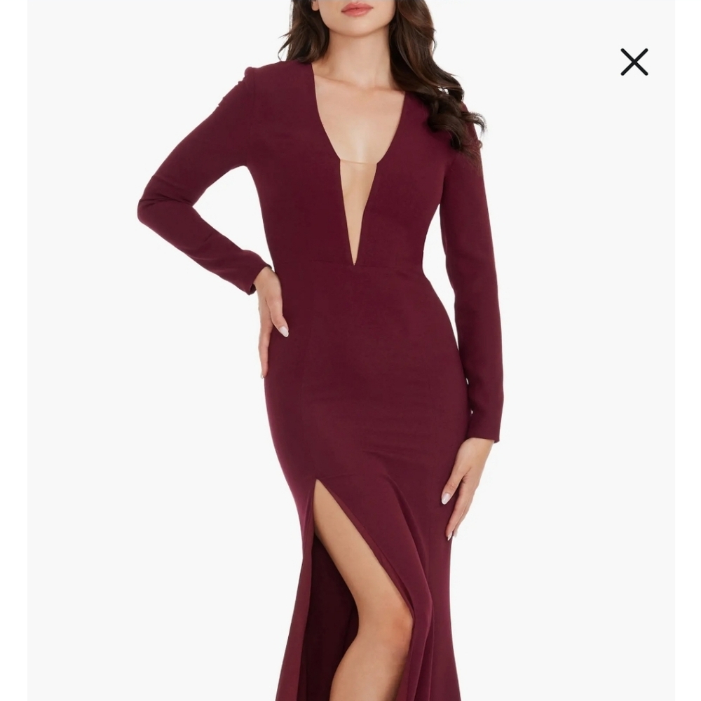 Amber Long Sleeve Illusion Mesh GownDress the Population Sz Medium